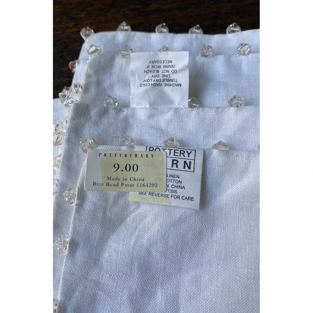Pottery Barn 2 Placemats White Cotton Double Sided 19